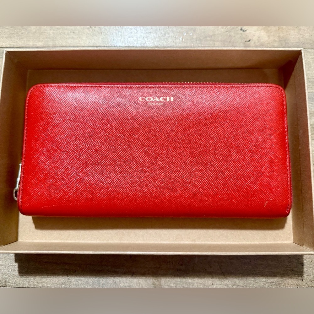 Coach Red Leather Slim Zip Around Full Size Wallet